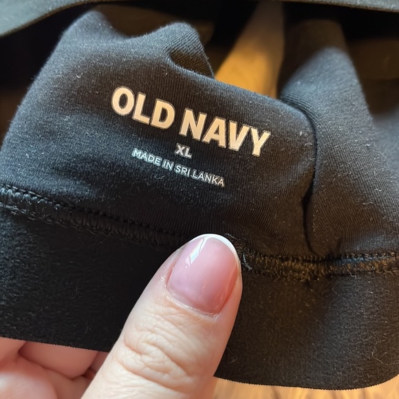 Old Navy Sports Bra - Picture 3 of 4